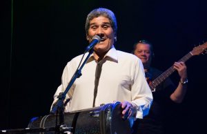 Covid mata músico do grupo Demônios da GaroaLuto