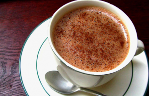 Mãe joga água fervendo no filho de 7 anos por ele tomar todo o NescauMaldita