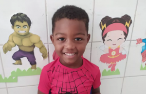 Corpo de criança de 5 anos é encontrado embaixo dos escombros em MG