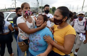 Rebeliões em três presídios deixam mais de 60 mortos no EquadorChacina