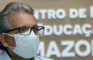 Exclusiva com Pauderney Avelino: “Os professores são nossa prioridade”