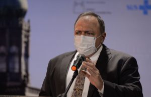 Pazuello anuncia 230,7 milhões de doses de vacina até julhoPNI