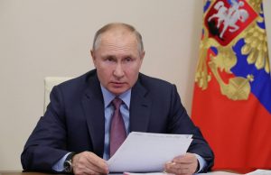Rússia anuncia terceira vacina desenvolvida no paísAcelerados