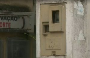 Criança de 9 anos desliga relógio de sede da vacinação e estraga 133 vacinas da CovidSocorro!!