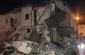 Defesa Civil condena bloco inteiro do condomínio VeronaÁrea isolada