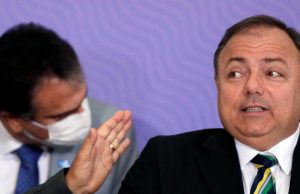 Ministério da Saúde erra e manda 76 mil vacinas do Amazonas para o AmapáVacilo