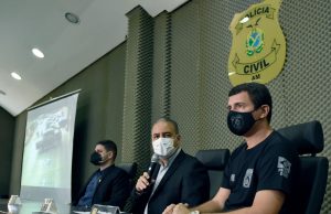 PC põe as mãos em homem envolvido em roubo de cerca de R$ 57 mil de frigorífico