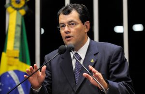 Em videoconferência com Eduardo Braga, min. da Infraestrutura reafirma obras em toda a BR-319Expectativa é animadora para que sejam superados os entraves jurídicos e burocráticos que impedem a pavimentação do lote “Charlie” e do “trecho do meio”