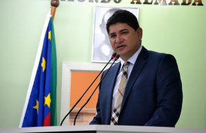 Em Parintins, prefeito Bi Garcia afirma que teve depressão por causa da CovidPandemia e seus efeitos