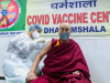 Dalai Lama é vacinado contra a Covid: “Muito útil”