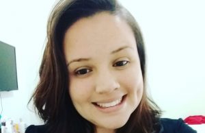 Uma semana após volta às aulas, professora do ensino infantil adoece e morre de CovidLuto na educação