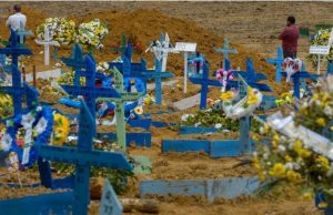 Brasil bate mais um recorde diário de mortes: 3.780 vidas perdidas em 24hLuto infinito