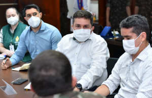 Delegado Sérgio Fontes é o novo supervisor da vacinação em ManausEle está de olho