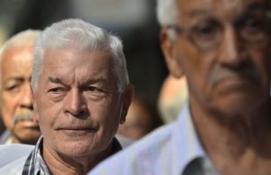 Bolsonaro sanciona lei e eleva a 40% limite dos perigosos empréstimos consignadosCuidado com isso