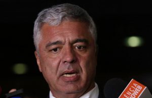 Senador Major Olimpo é intubado na UTI com CovidPreocupação