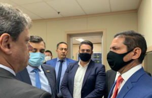 Marcelo Ramos afirma que paralisação das obras na BR-319 é uma “covardia”