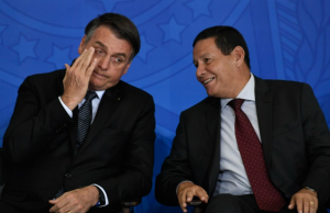 Mourão critica Governo Federal e dispara: “Se o povo quiser Lula, paciência”Chateado