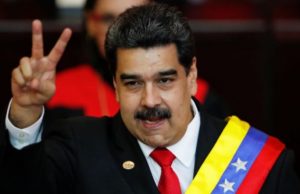 Nicolás Maduro oferece petróleo a quem doar vacinas para a VenezuelaEscambo