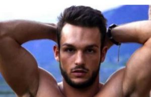 Fisiculturista enforca pai e mãe com corda de treino: “Fiz isso sem nem dizer adeus”Horror dentro de casa