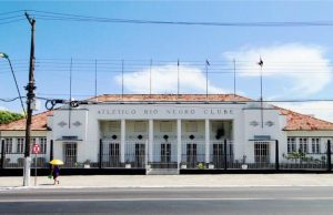 Sede do Rio Negro de tantas tradições e festas chiques, será leiloada com 60% de descontoTradição e respeito elo clube