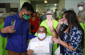 Lágrimas e 5 mil altas no Delphina Aziz: “Tantos não tiveram esse privilégio”Alívio