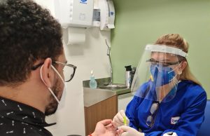 Grupo farmacêutico investe em alta tecnologia para exames laboratoriais remotos e confiáveisHilab é o nome da tecnologia que está operando em Manaus e permite a análise e envio do resultado do exame em até 30 minutos por e-mail ou via mensagem ao celular do cliente