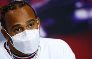 Hamilton pede boicote às redes sociais em protesto contra o racismoEngajamento
