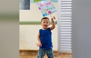 David, o pequeno gigante de 2 anos que venceu a Covid em BarreirinhaQue notícia extraordinária!