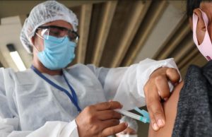 Manaus começa a vacinar diabéticos, cardiopatas e obesos de 45 a 49 anos nesta terça-feiraNova fase