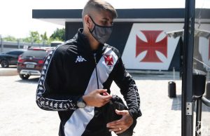 Jogadores do Vasco estão com quatro meses de salários atrasadosPobreza