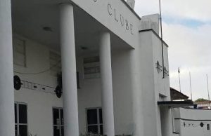 Após empresário desistir de compra, Rio Negro chama torcida para ajudar a pagar dívidas