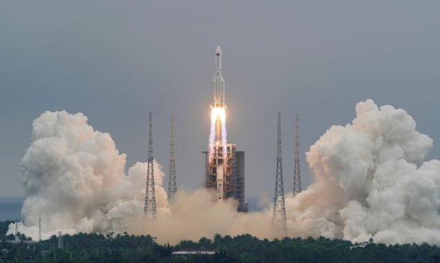 2021-04-29t043739z_2054486049_rc2g5n91h3qv_rtrmadp_3_space-exploration-china-tianhe