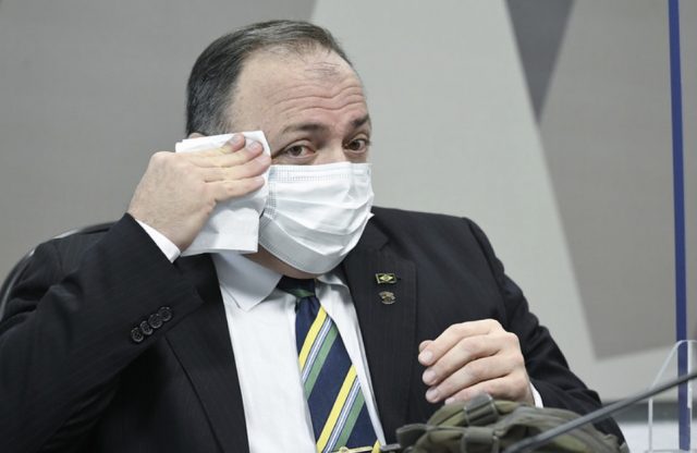 DD6CA46B-E64E-45F0-B686-523E87461C77