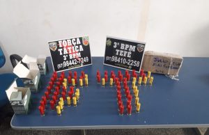 Polícia apreende 80 munições em embarcação no porto de Tefé