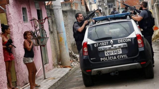 Ricardeo Moraes - Reuters
