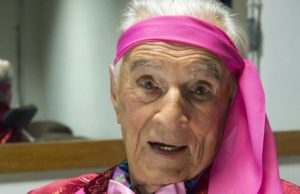 Aos 101 anos, Orlando Drummond é internado em estado grave: ‘Não há muito a ser feito’Triste