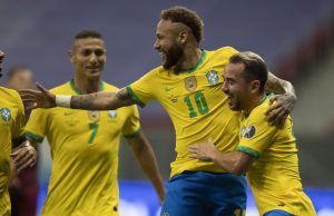 Brasil abre Copa América com boa vitória sobre a VenezuelaSeleção faz 3 a 0 com gols de Marquinhos, Neymar e Gabriel Barbosa