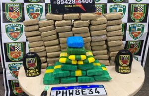 Em Manaus, Força Tática apreende 100 quilos de drogas em carro de APP