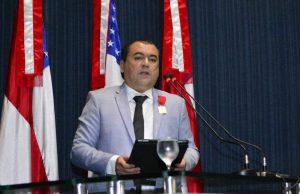 Para não ser preso, dono do hospital Nilton Lins recebe agentes federais a tiros, afirma PF