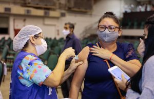 Campanha já alcançou mais de 22% da população vacinável contra Covid-19, em ManausNesta segunda-feira, 5/6, a campanha segue atendendo o público geral a partir dos 25 anos