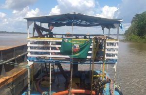 Embarcação com máquinas para garimpo ilegal é apreendida no AMO material está avaliado em R$ 1,805 milhão