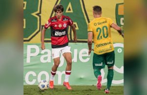 Após tanto esperar, jogador amazonense faz sua estreia no time principal do FlamengoDe Benjamin Constant para o mundo