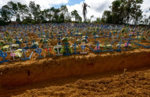 Covid: Brasil supera 550 mil mortos, com vacinação lenta e variante delta em açãoNúmeros complicados