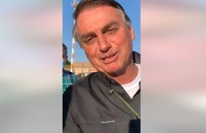 Bolsonaro manda recado para Manaus: “Tô chegando”