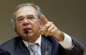 Guedes diz que ‘não há o menor fundamento’ de que Brasil esteja fora de controle na EconomiaAnálise dos dados
