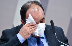 Reverendo Amílton chora na CPI, pede perdão, mas sai pior do que entrou; veja vídeoPolêmicas