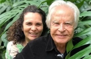 Cid Moreira defende esposa e rebate os filhos: ‘não admito interferência de ninguém’Caso de família