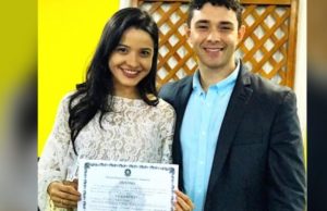 TCE manda suspender em Coari salário suspeito do marido da deputada Mayara PinheiroDenúncia