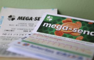 Mega-Sena acumula e prêmio vai a R$ 46 milhões; confira os númerosBolada