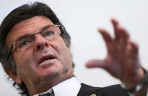 STF derruba lei do Amazonas e determina demissão de 10 mil servidores temporáriosPreocupação